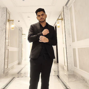 Meet your Posher, Mahesh